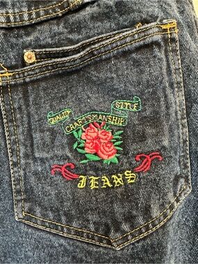 Vintage 80’s Jordache High Rise Dark Blue Mom Jeans Embroidered Rose Logo